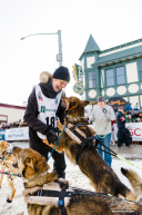 Mille Porsild with Dogs at Start