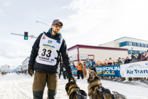 Jeff Deeter with Lead Dogs