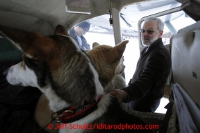 Pilot Greg Miller loads dropped dogs into his plane at  the halfway checkpoint of Iditarod on Thursday March 7, 2013.

Iditarod Sled Dog Race 2013

Photo by Jeff Schultz copyright 2013 DO NOT REPRODUCE WITHOUT PERMISSION