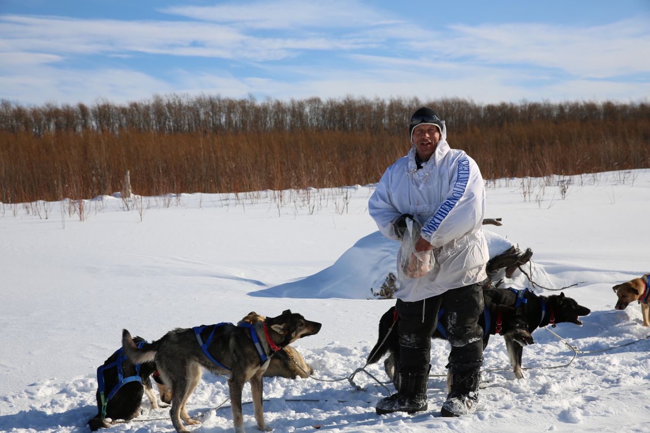 Martin Buser approaching Kaltag Iditarod